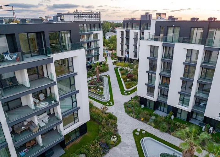 Sea Flats With Pool In Azur Apartamento *