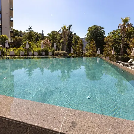 Sea Flats With Pool In Azur * Saints Constantine and Helena