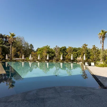Sea Flats With Pool In Azur
