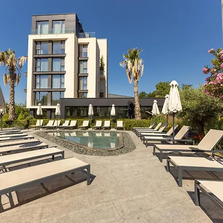 Appartamento Sea Flats With Pool In Azur Saints Constantine and Helena