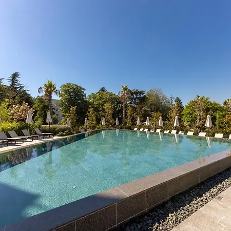 Sea Flats With Pool In Azur Appartamento *